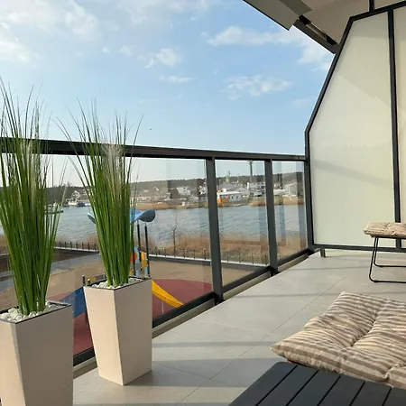 Lägenhet Magnolia Marina Lux &