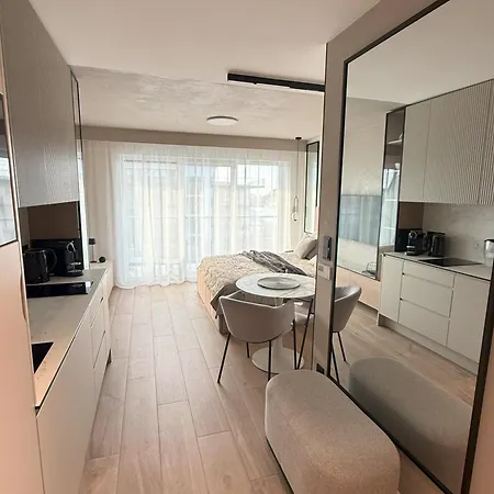 Magnolia Marina Lux &