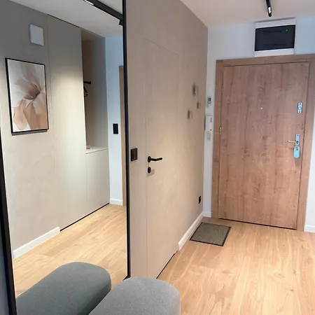 Apartment Magnolia Marina Lux & *