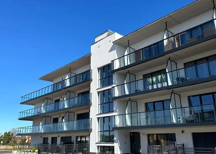 Apartment Magnolia Marina Lux &